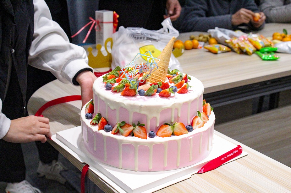 震儀股份 | 2022年第四季度員工生日會