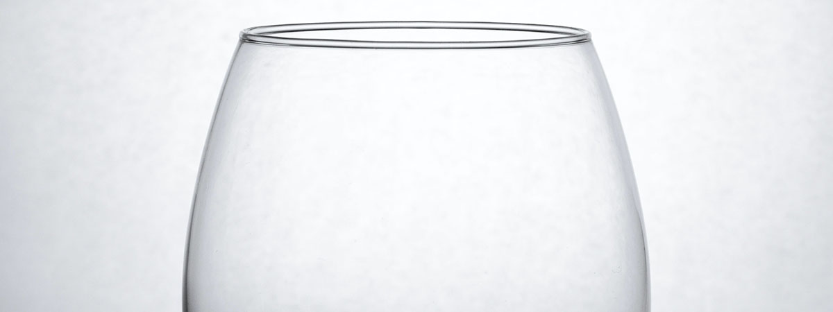 What are the specific processing methods of glass coating coating film?